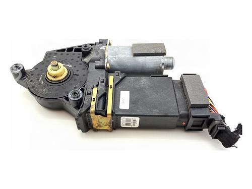 Moteur de lève-vitre avant gauche Moteur de lève-vitre avant gauche SKODA OCTAVIA I (1U2) 1.9 TDI (100 hp) 39762863 39762863