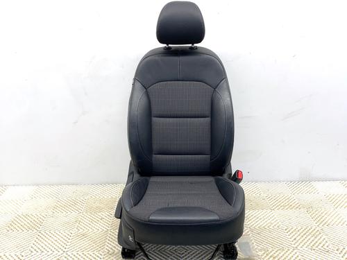 Used Right front seat Right front seat KIA NIRO I (DE) 1.6 GDI Hybrid (105 hp) 39342538 39342538