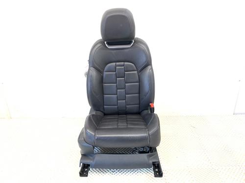 Used Right front seat Right front seat 39343006 39343006