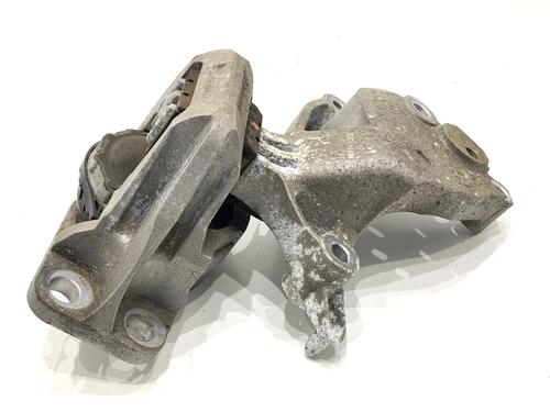 Used Engine mount Engine mount 39341299 39341299