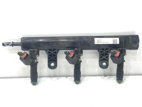 Used Injection rail Injection rail 39330061 39330061