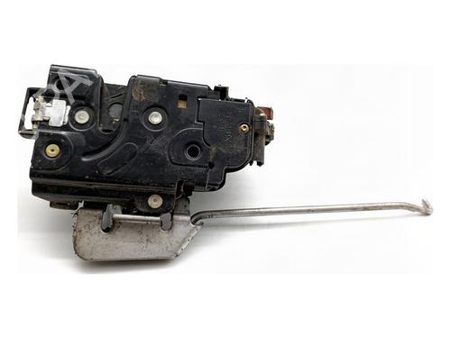 front-right-lock-audi-a4-b6-avant-8e5-2000-2001-2002-2003-2004-2005-39364623 main image