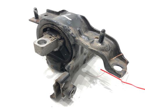 Used Engine mount Engine mount SKODA RAPID (NH3, NK3, NK6) 1.2 TSI (90 hp) 39285031 39285031