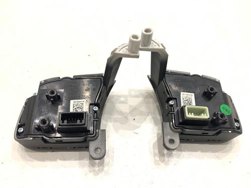 Steering wheel controls KIA OPTIMA (JF) 1.7 CRDi | BP39305676E15 - Image 2