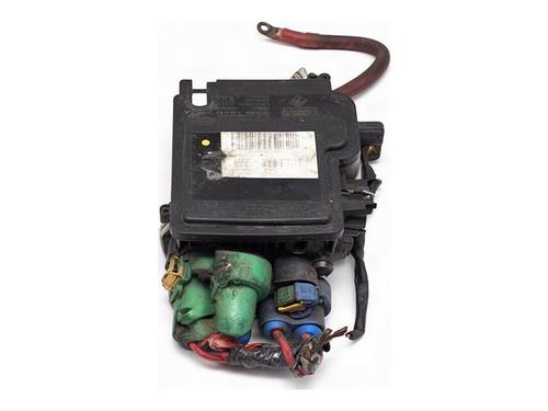 Used Electronic module Electronic module RENAULT LAGUNA III (BT0/1) 2.0 dCi (BT07, BT0J, BT14, BT1A, BT1S) (131 hp) 40056951 40056951