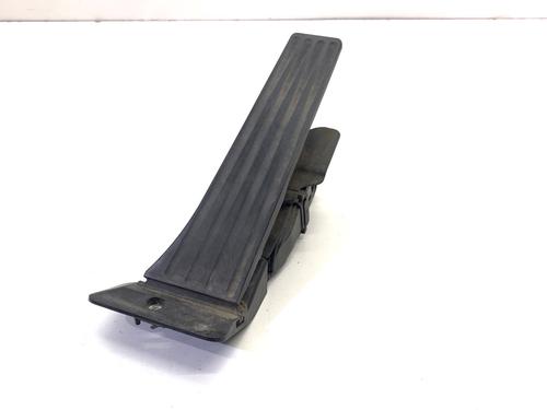 Pedal Pedal BMW X6 (F16, F86) xDrive 30 d (258 hp) 39315493 39315493
