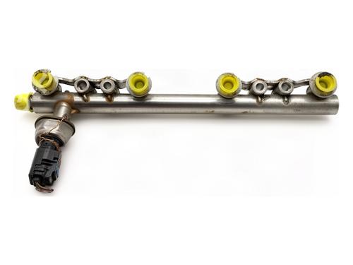 Used Injection rail Injection rail RENAULT MEGANE III Grandtour (KZ0/1) 1.2 TCe (KZ16, KZ28) (132 hp) 40489389 40489389