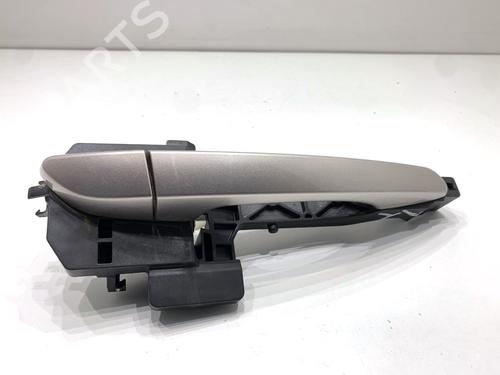 rear-right-exterior-door-handle-hyundai-tucson-tl-tle-2015-2016-2017-2018-2019-2020-2021-2022-2023-39321582 main image
