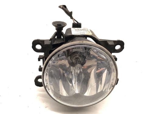 Used Right front fog light Right front fog light 39339319 39339319