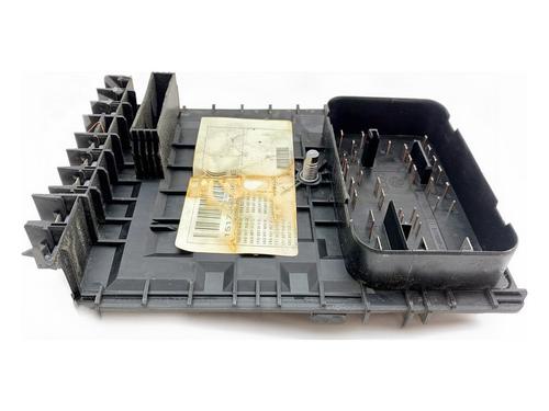 Used Fuse box Fuse box VW TOURAN (1T3) 2.0 TDI (177 hp) 39364012 39364012