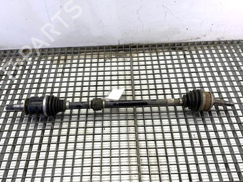 right-front-driveshaft-toyota-yaris-cross-mxp_-2020-39339593 main image