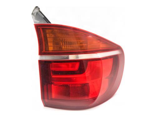 Used Right taillight Right taillight BMW X5 (E70) xDrive 40 d (306 hp) 39940822 39940822