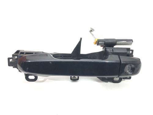 front-left-exterior-door-handle-toyota-auris-_e18_-2012-2013-2014-2015-2016-2017-2018-2019-39282241 main image