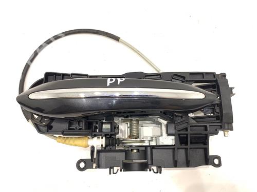front-right-exterior-door-handle-bmw-5-touring-f11-2009-2010-2011-2012-2013-2014-2015-2016-2017-39295211 main image