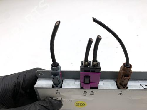Antenne/Base AUDI A4 B7 Avant (8ED) 2.0 TDI | BP39338919C140 - Image 3