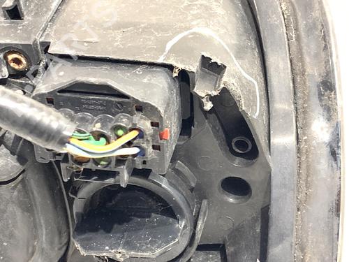 Left headlight VOLVO V50 (545) 2.4 | BP40057425C28 - Image 5