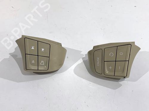 steering-wheel-controls-volvo-s80-ii-124-2006-2007-2008-2009-2010-2011-2012-2013-2014-2015-2016-39309033 main image