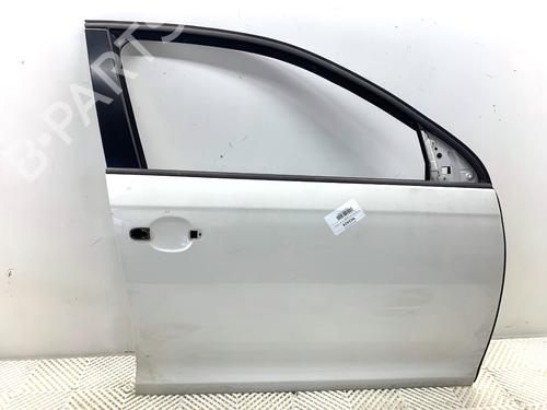 right-front-door-vw-golf-vi-variant-aj5-2009-2010-2011-2012-2013-2014-39346980 main image