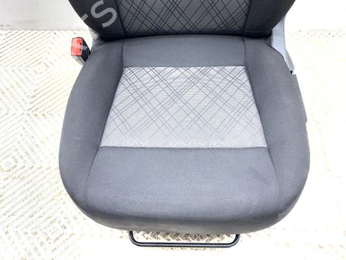 Left front seat SEAT TOLEDO IV (KG3) 1.2 TSI | BP39310174C15 - Image 3