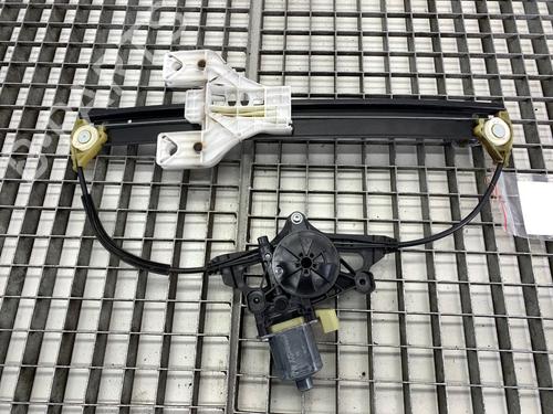 rear-left-window-mechanism-audi-a4-b9-avant-8w5-8wd-2015-39285654 main image