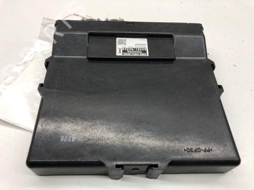 electronic-module-toyota-auris-_e18_-2012-2013-2014-2015-2016-2017-2018-2019-39326614 main image