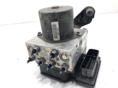 abs-pump-vw-passat-b7-variant-365-2010-2011-2012-2013-2014-2015-39288962 main image