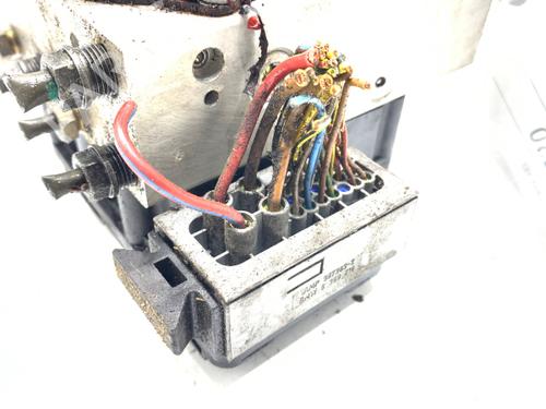 ABS pump BMW 3 (E46) 330 d | BP40489851M43 - Image 3