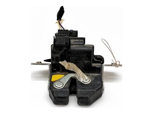 Used Tailgate lock Tailgate lock 39359190 39359190