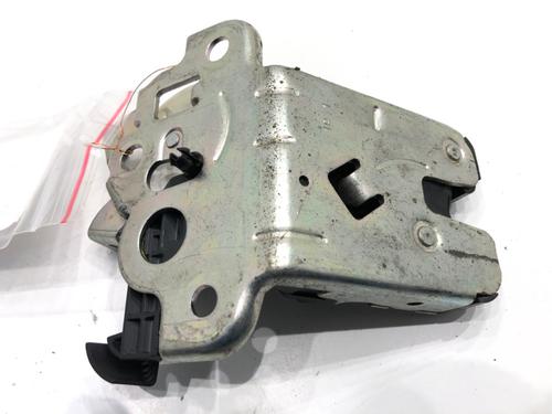 tailgate-lock-audi-a4-b8-avant-8k5-2007-2008-2009-2010-2011-2012-2013-2014-2015-2016-2017-39331564 main image