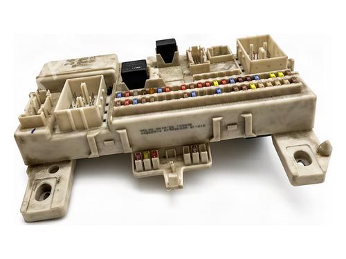 Used Fuse box Fuse box VOLVO V50 (545) 1.6 D (109 hp) 40068638 40068638