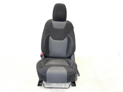 left-front-seat-jeep-cherokee-kl-2013-39334514 main image