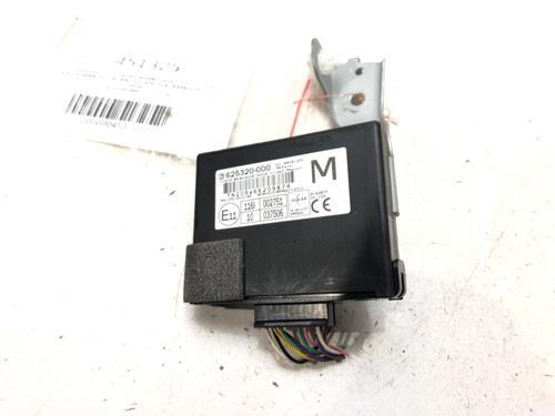 Used Electronic module Electronic module TOYOTA AURIS Estate (_E18_) 1.6 D4-D (WWE185_) (112 hp) 39269692 39269692