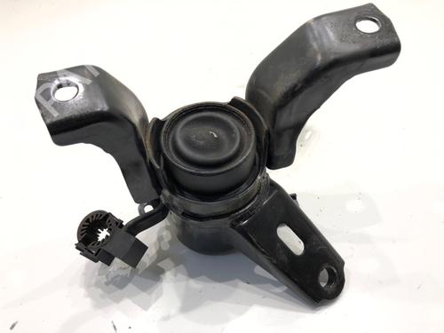 Used Engine mount Engine mount 39343108 39343108