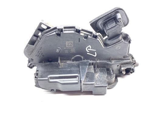 front-left-lock-vw-t-roc-a11-d11-2017-39309175 main image