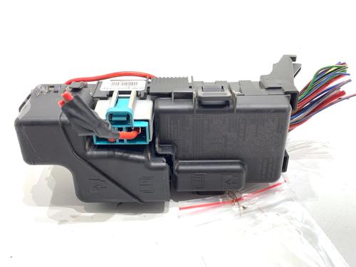 Used Fuse box Fuse box 39342764 39342764