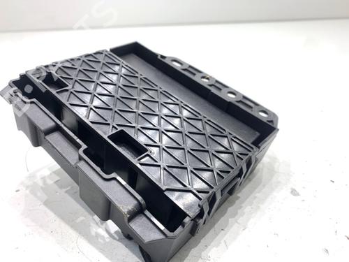 Electronic module VW PASSAT B7 Variant (365) 2.0 TDI | BP39327006M83 - Image 2