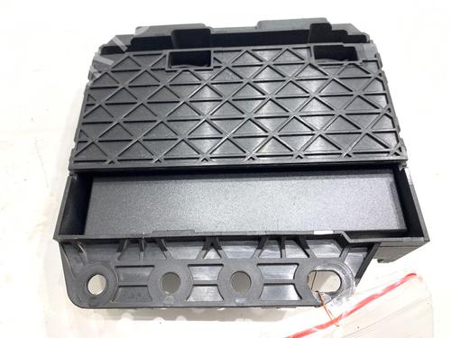 Electronic module VW PASSAT B7 Variant (365) 2.0 TDI | BP39322673M83 - Image 2