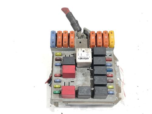 Used Fuse box Fuse box 39297103 39297103