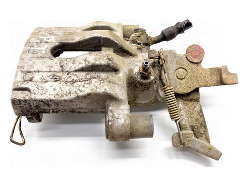 Used Right rear brake caliper Right rear brake caliper OPEL VECTRA C (Z02) 2.0 16V Turbo (F69) (175 hp) 40490175 40490175