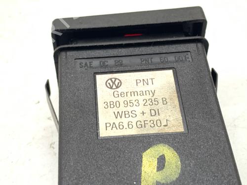 Warning switch VW PASSAT B5 Variant (3B5) 2.8 V6 | BP40488507I22 - Image 3