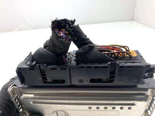 Engine control unit (ECU) SKODA SCALA (NW1) 1.0 TSI | BP39338664M57 - Image 3