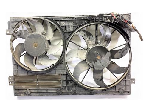 radiator-fan-vw-passat-b7-variant-365-2010-2011-2012-2013-2014-2015-40558967 main image