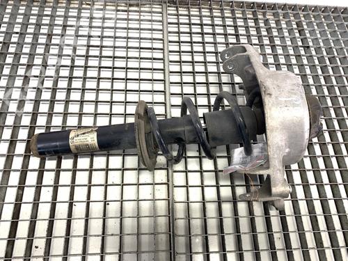 right-front-shock-absorber-audi-a4-b8-8k2-2007-2008-2009-2010-2011-2012-2013-2014-2015-2016-2017-39295905 main image