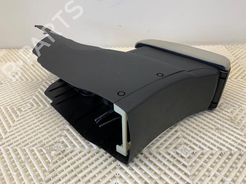 Armrest / Center console MITSUBISHI ASX (GA_W_) 1.6 MIVEC (GA1W) | BP40115429I20 - Image 4
