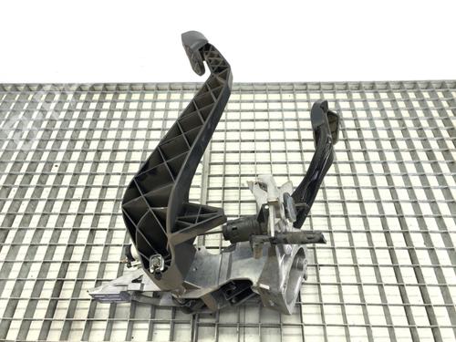 Pedal AUDI A4 B7 Avant (8ED) 2.0 TDI | BP39282940I4 - Image 3