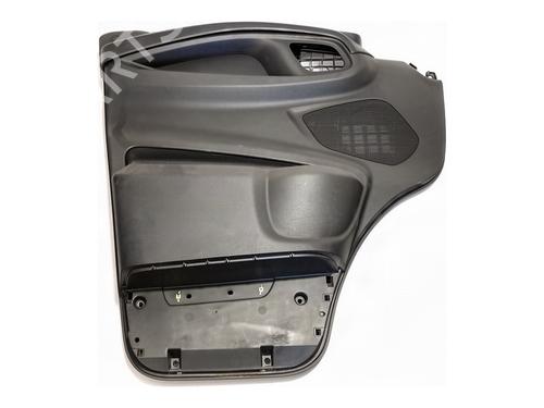 Used Front left panel Front left panel IVECO DAILY VI Platform/Chassis 33S16, 35S16, 35C16, 40C16, 42S16, 50C16 (156 hp) 39735910 39735910