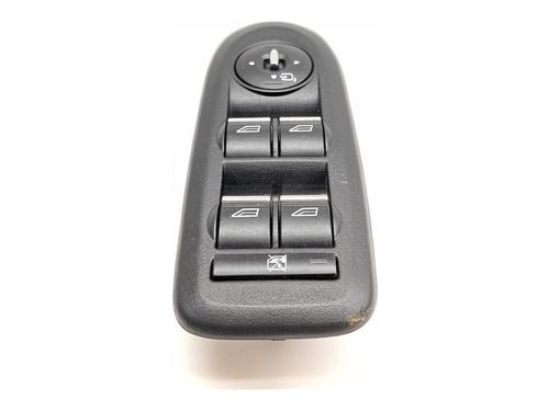 kombi-kontakt-stilkkontakt-ford-kuga-i-2008-2009-2010-2011-2012-39361785 main image