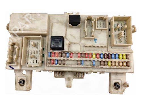 Used Fuse box Fuse box VOLVO V50 (545) 2.4 (170 hp) 40489685 40489685