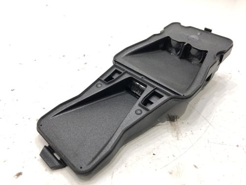 camera-volvo-v40-hatchback-525-2012-2013-2014-2015-2016-2017-2018-2019-39298118 main image
