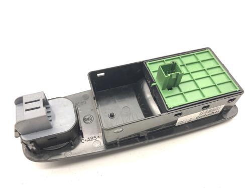 Switch PEUGEOT BOXER Van 2.2 BlueHDi 140 | BP39327624I30 - Image 2